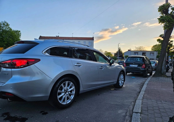 Mazda 6 cena 45900 przebieg: 205000, rok produkcji 2017 z Wągrowiec małe 211